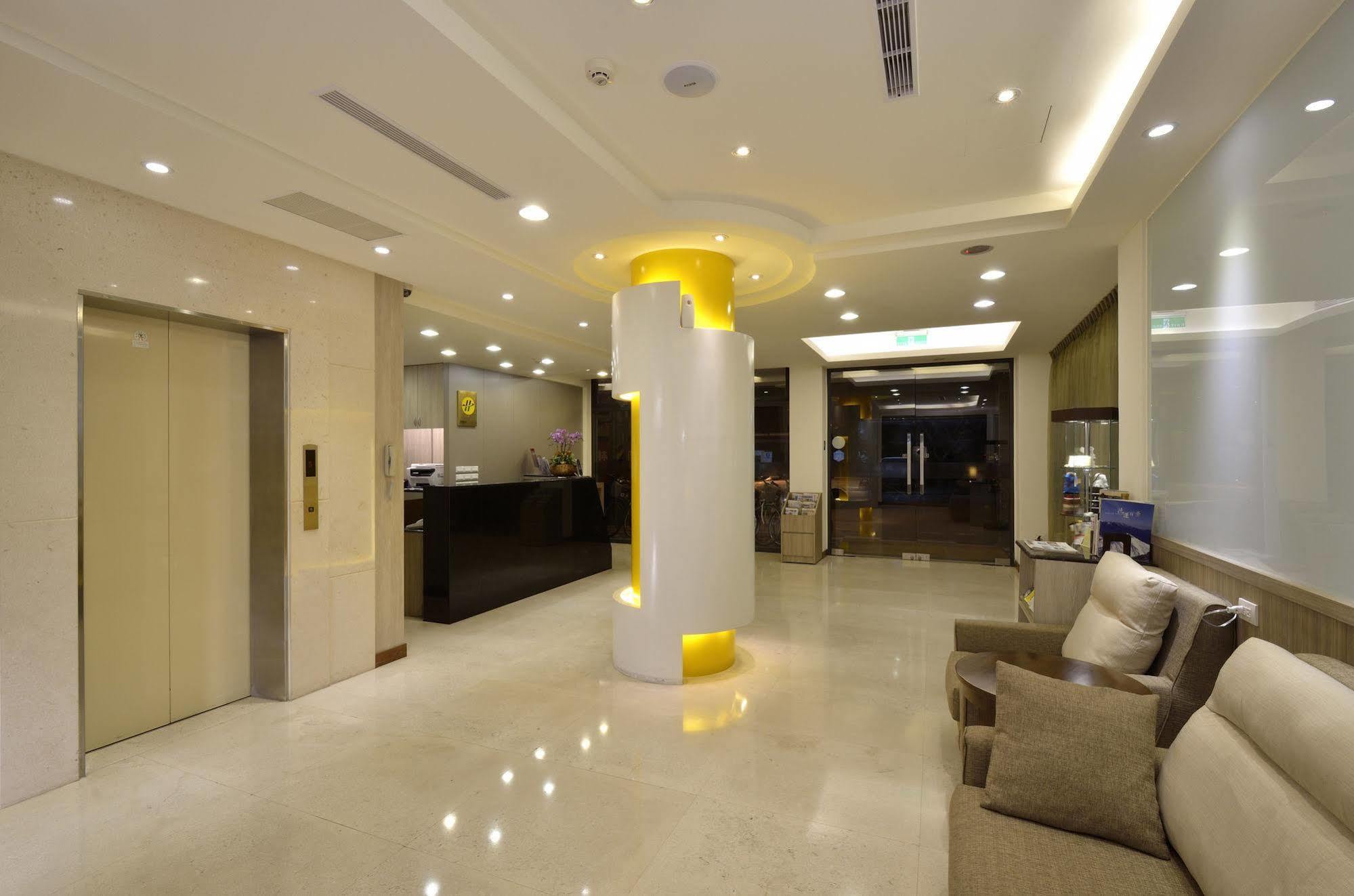 Fupin Hotel Hualien Exterior foto